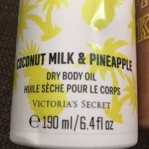 VS PINK Dry body oil